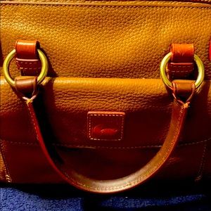 Dooney and Bourke Pebbled Leathe Bag